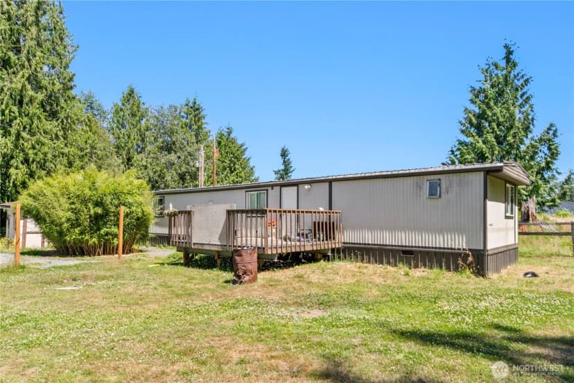 Property photo for 19220 32nd Avenue Nw, Stanwood photo 38
