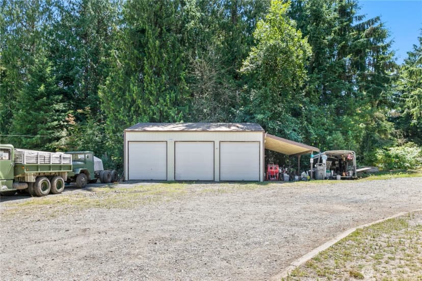 Property photo for 19220 32nd Avenue Nw, Stanwood photo 36