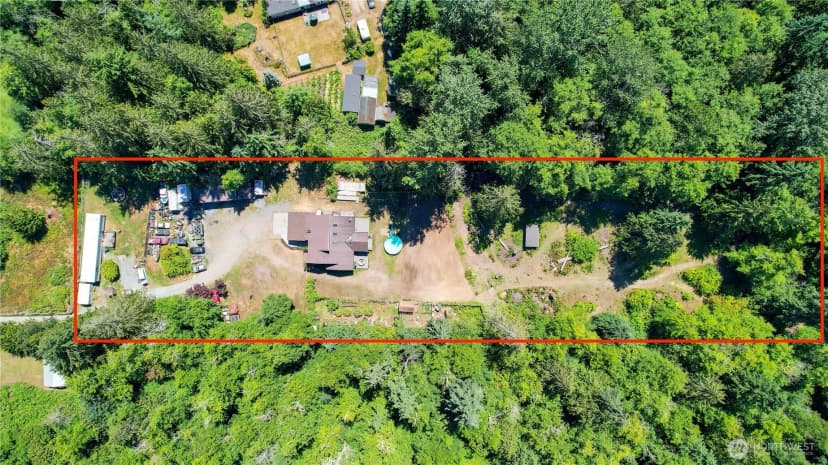 Property photo for 19220 32nd Avenue Nw, Stanwood photo 6