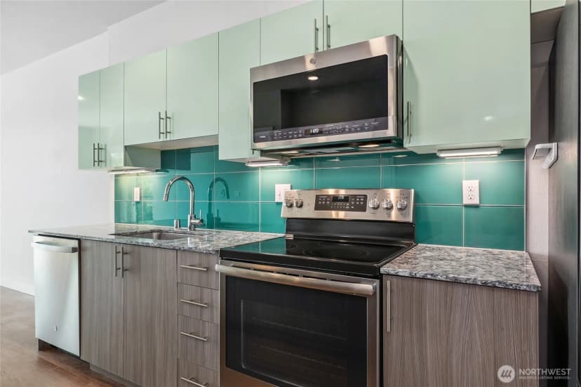 Property photo for 1085 103rd Avenue Ne #217, Bellevue photo 9