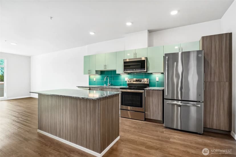Property photo for 1085 103rd Avenue Ne #217, Bellevue photo 7