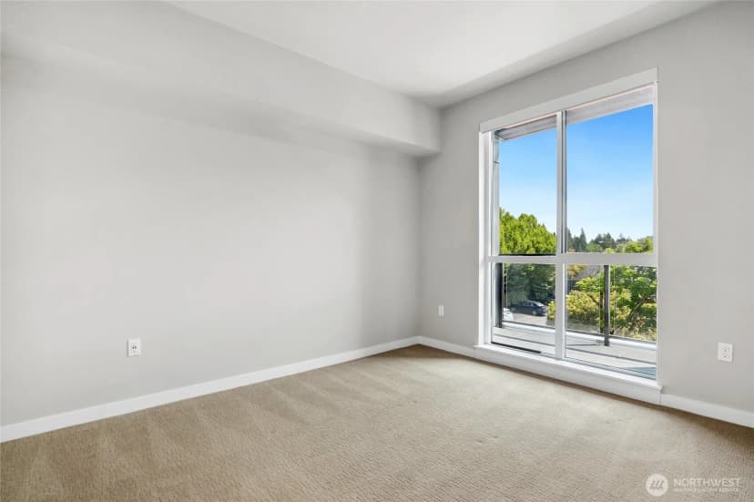 Property photo for 1085 103rd Avenue Ne #217, Bellevue photo 15