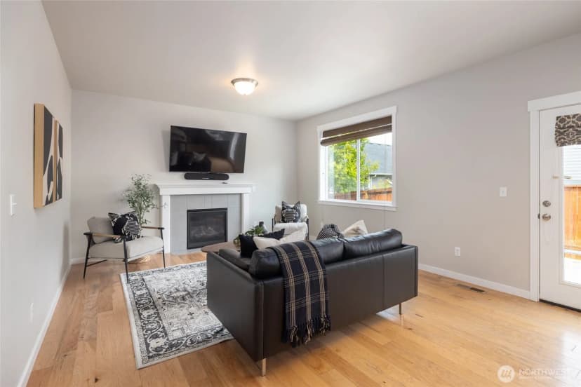 Property photo for 3885 Summersun St., Mount Vernon photo 13