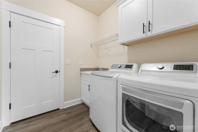 Property photo for 225 N Mcneely Street, Buckley photo 14