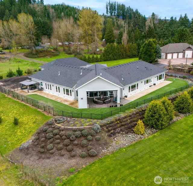 Property photo for 2567 Lewis River Road, Woodland