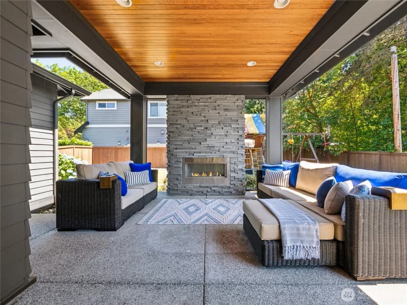 Property photo for 4710 86th Avenue Se, Mercer Island photo 15