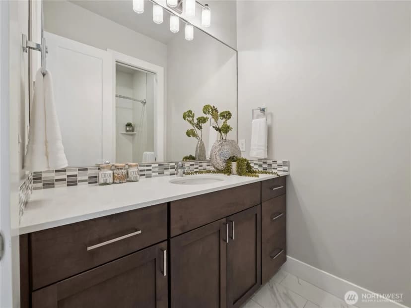 Property photo for 4710 86th Avenue Se, Mercer Island photo 26