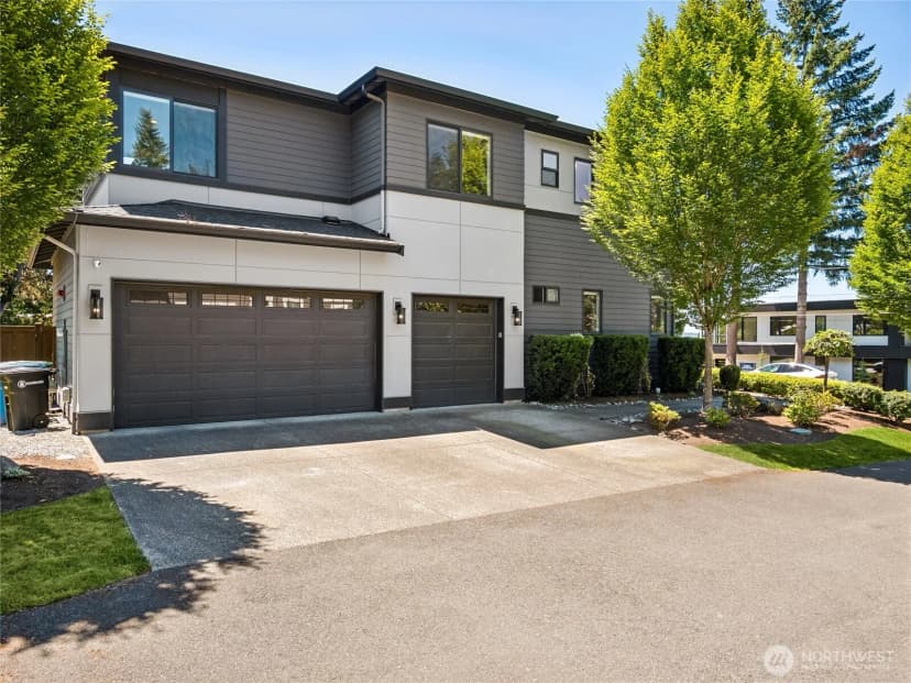 Property photo for 4710 86th Avenue Se, Mercer Island photo 31