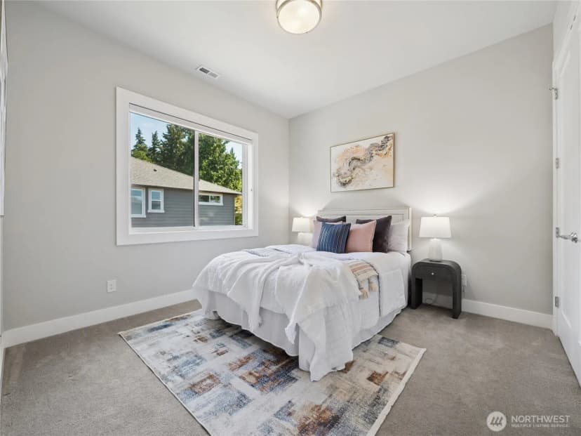 Property photo for 4710 86th Avenue Se, Mercer Island photo 28