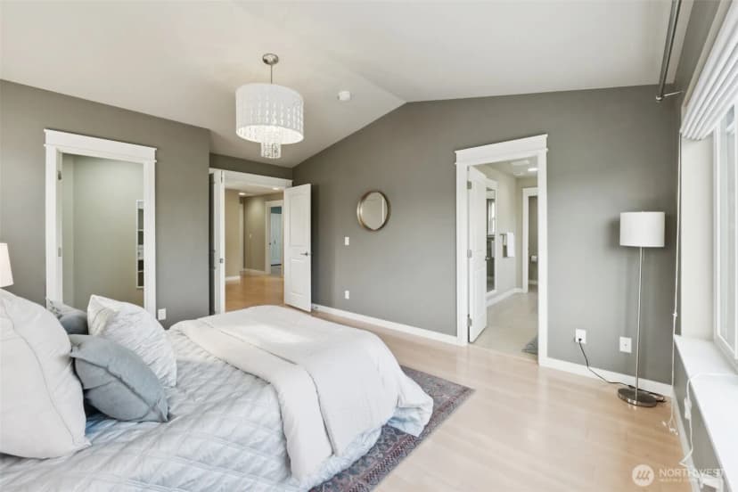 Property photo for 20402 1st Place W, Lynnwood photo 17