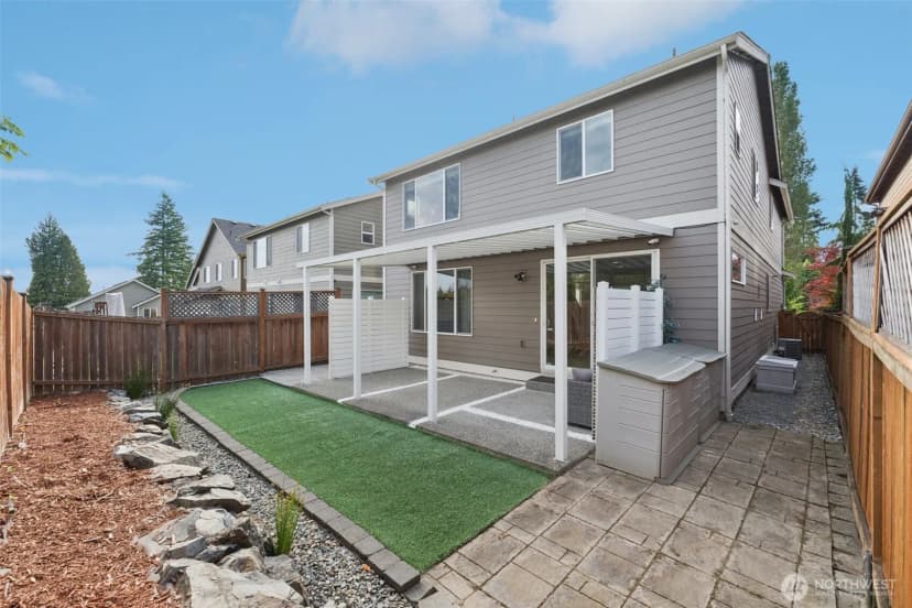 Property photo for 20402 1st Place W, Lynnwood photo 28