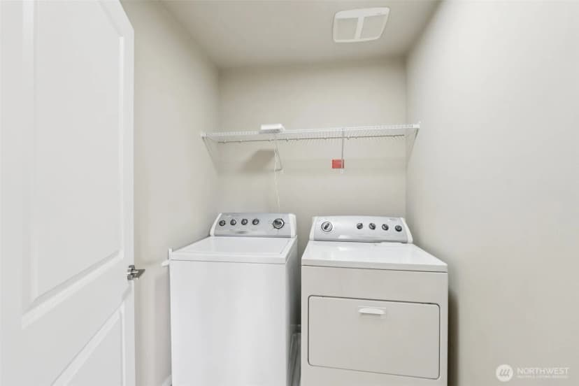 Property photo for 20402 1st Place W, Lynnwood photo 24
