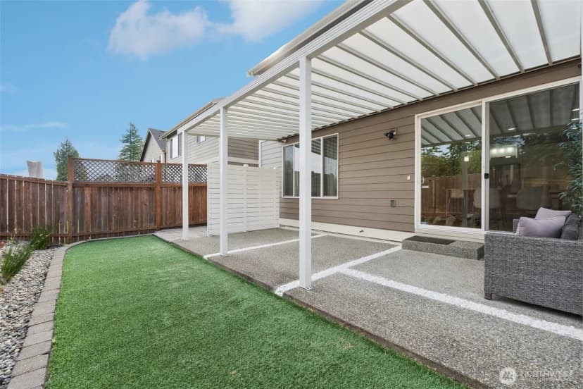 Property photo for 20402 1st Place W, Lynnwood photo 27