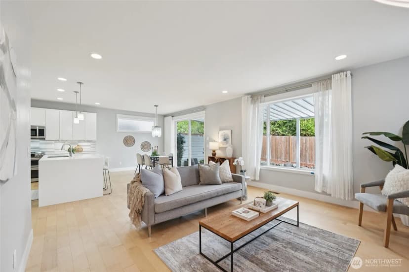 Property photo for 20402 1st Place W, Lynnwood photo 7