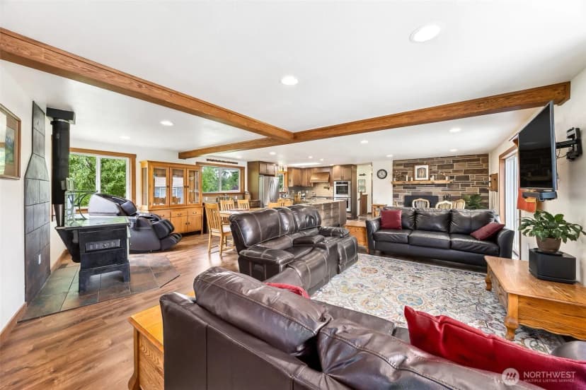 Property photo for 9317 214th Avenue E, Bonney Lake photo 10