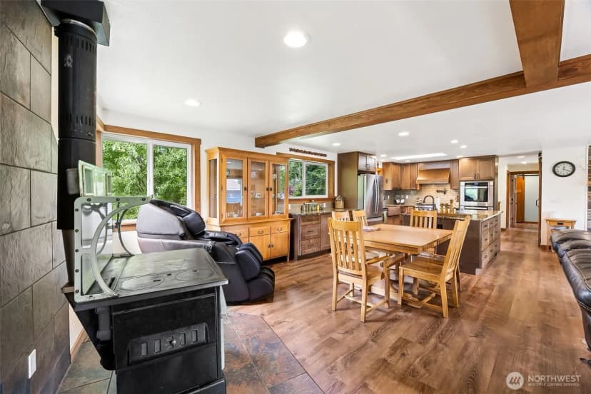 Property photo for 9317 214th Avenue E, Bonney Lake photo 8