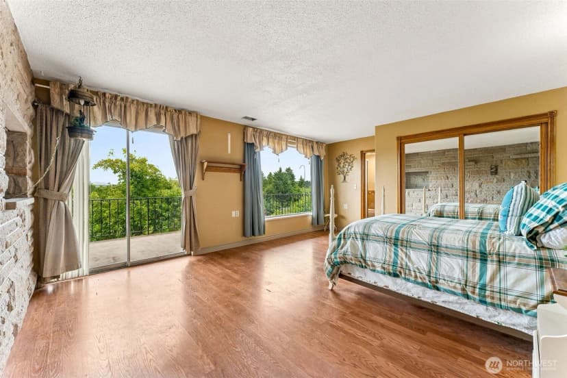 Property photo for 1225 21st Street Sw, Puyallup photo 14