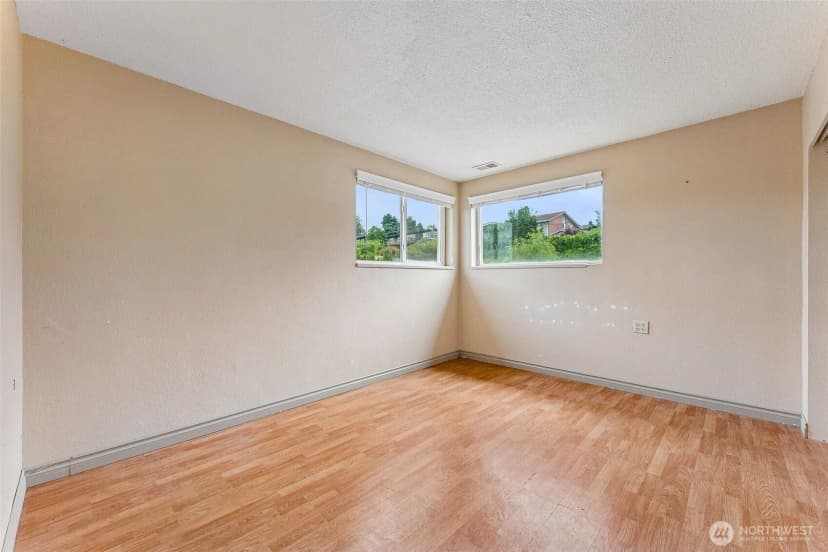 Property photo for 1225 21st Street Sw, Puyallup photo 10
