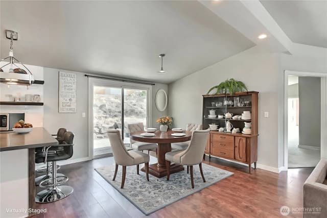 Property photo for 8105 Oakridge Drive Sw, Lakewood photo 5