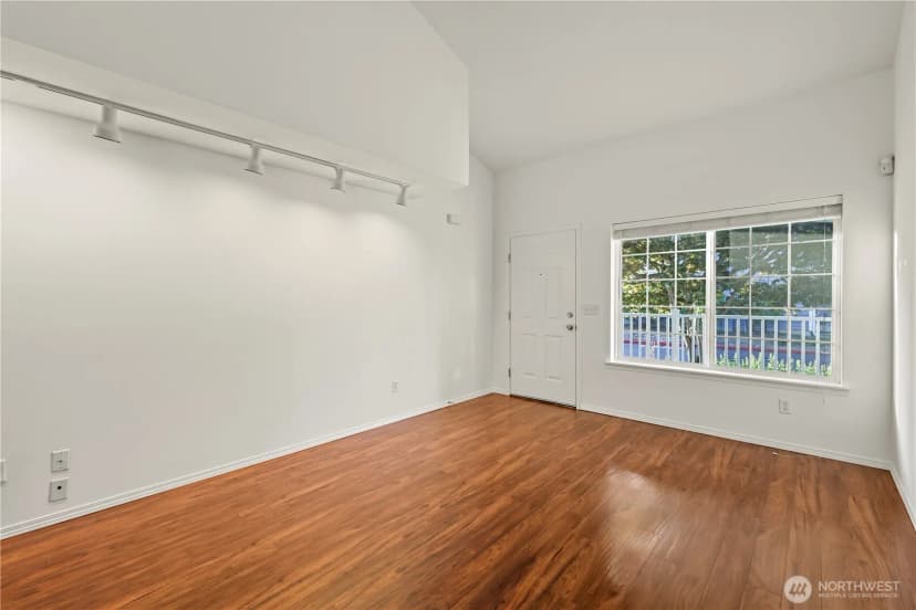 Property photo for 10513 Se 250th Place #f-106, Kent photo 17