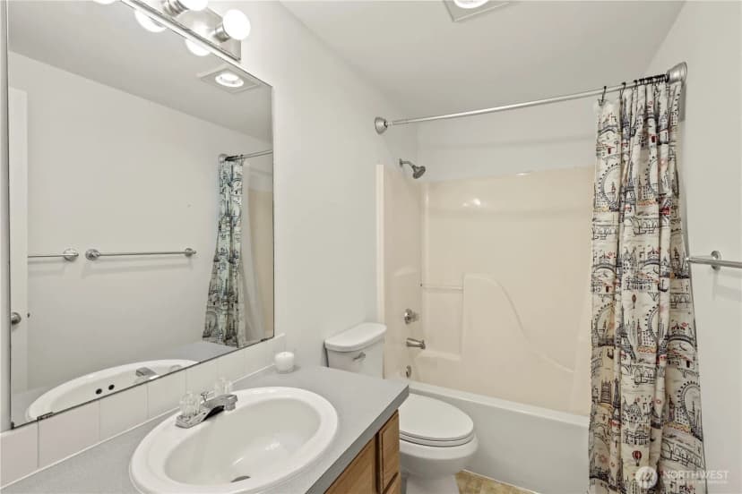 Property photo for 10513 Se 250th Place #f-106, Kent photo 30