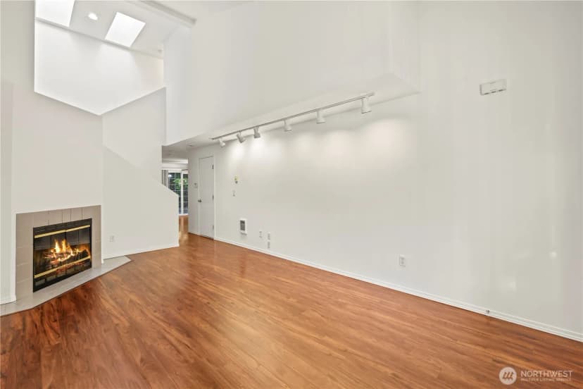 Property photo for 10513 Se 250th Place #f-106, Kent photo 6