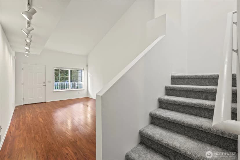 Property photo for 10513 Se 250th Place #f-106, Kent photo 8