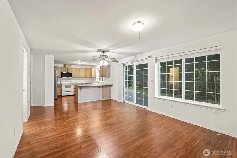 Property photo for 10513 Se 250th Place #f-106, Kent photo 14
