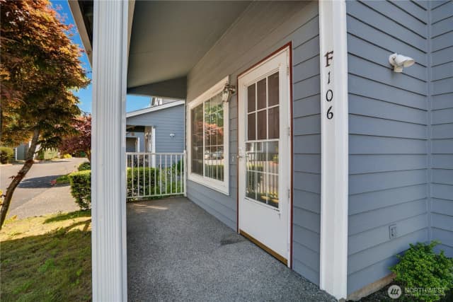 Property photo for 10513 Se 250th Place #f-106, Kent photo 3
