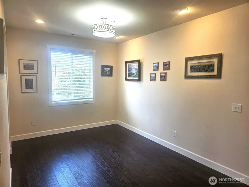 Property photo for 8332 57th Place Ne, Marysville photo 17