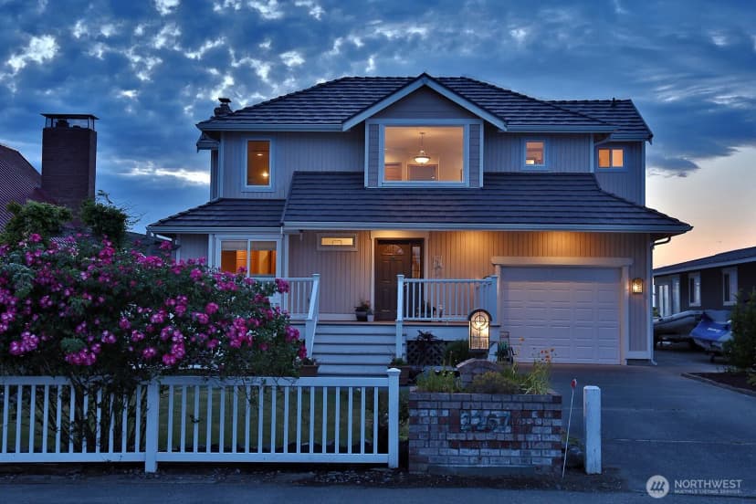 Property photo for 2267 Eastpoint Drive, Langley photo 2