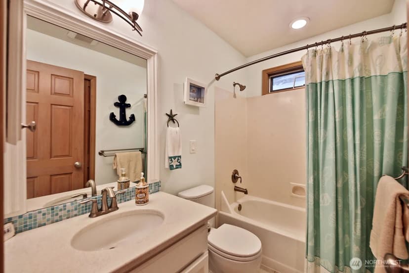 Property photo for 2267 Eastpoint Drive, Langley photo 29