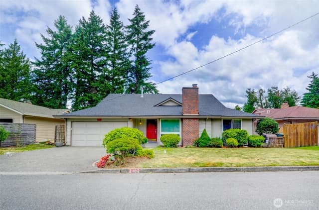Property photo for 2102 172nd Avenue Ne, Bellevue