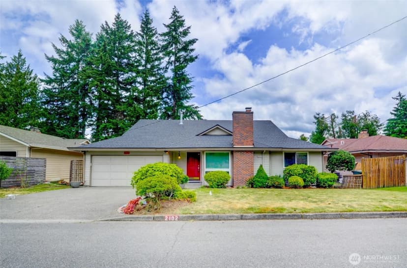 Property photo for 2102 172nd Avenue Ne, Bellevue