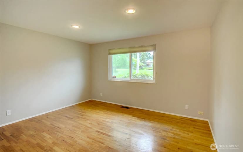 Property photo for 2102 172nd Avenue Ne, Bellevue photo 28