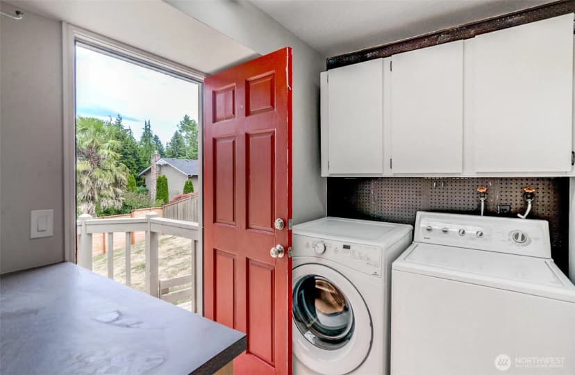 Property photo for 2102 172nd Avenue Ne, Bellevue photo 31