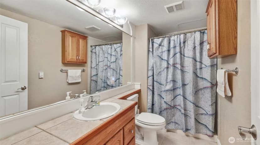 Property photo for 17618 162nd Avenue Se, Renton photo 25