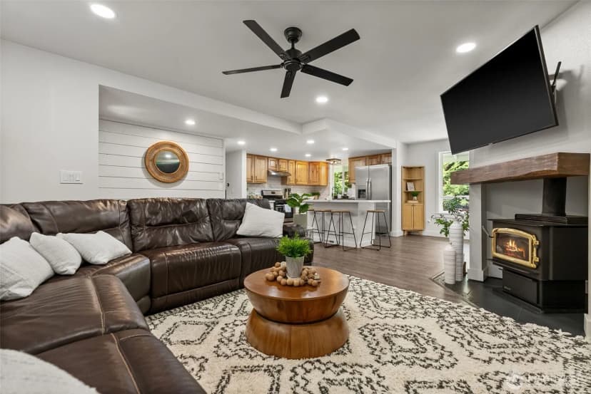 Property photo for 4011 65th Avenue Nw, Gig Harbor photo 8