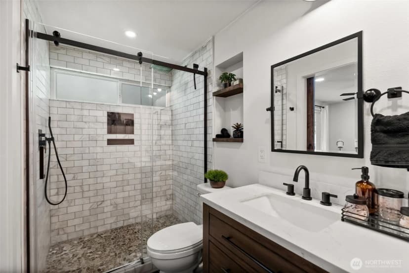 Property photo for 4011 65th Avenue Nw, Gig Harbor photo 13