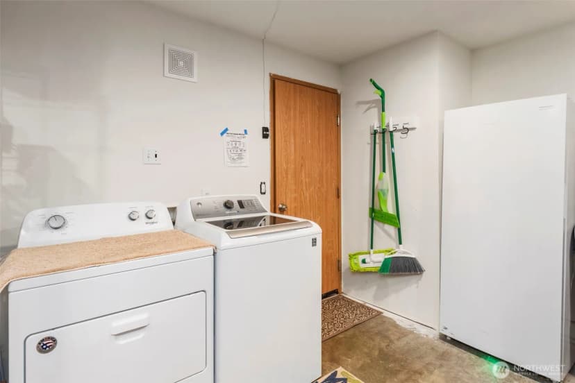 Property photo for 91 Patriot Way, Sequim photo 19