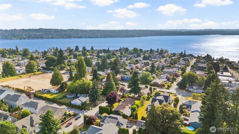 Property photo for 1306 N 32nd Street, Renton photo 16