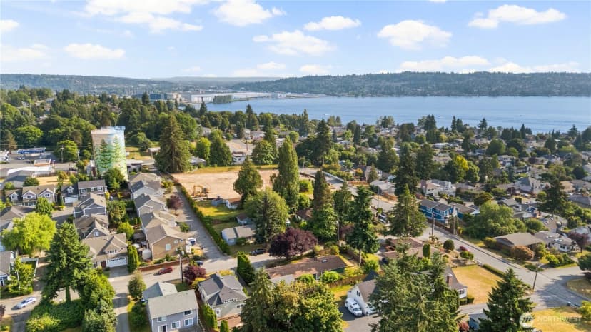 Property photo for 1306 N 32nd Street, Renton photo 17