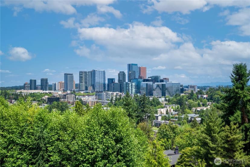 Property photo for 9610 Se 7th Street, Bellevue photo 18