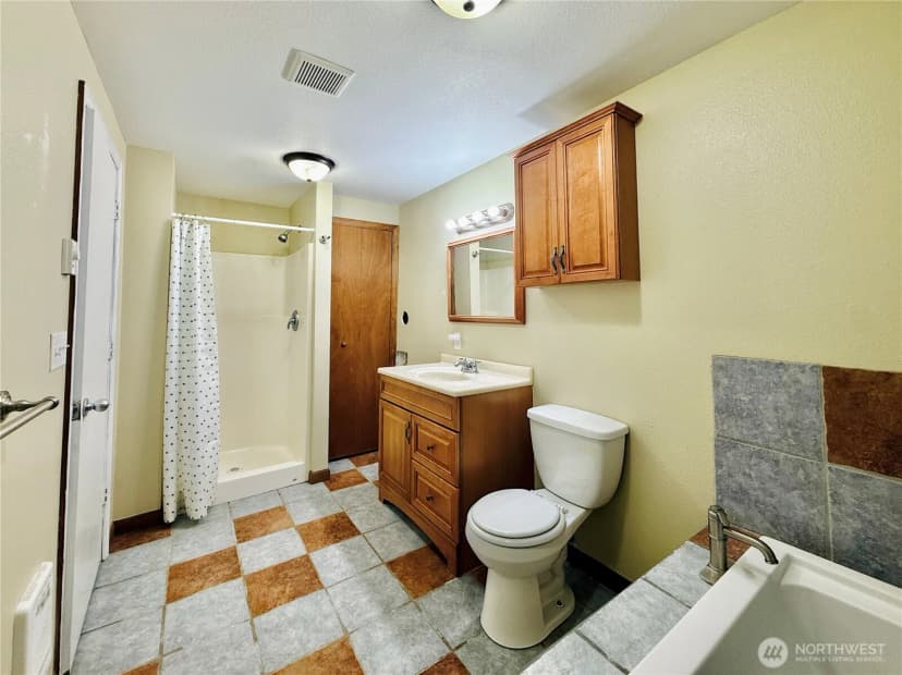 Property photo for 11422 Leschi Circle, Anderson Island photo 21