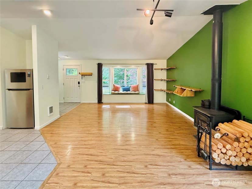 Property photo for 11422 Leschi Circle, Anderson Island photo 5