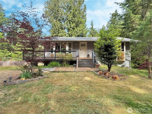 Property photo for 11422 Leschi Circle, Anderson Island photo 4