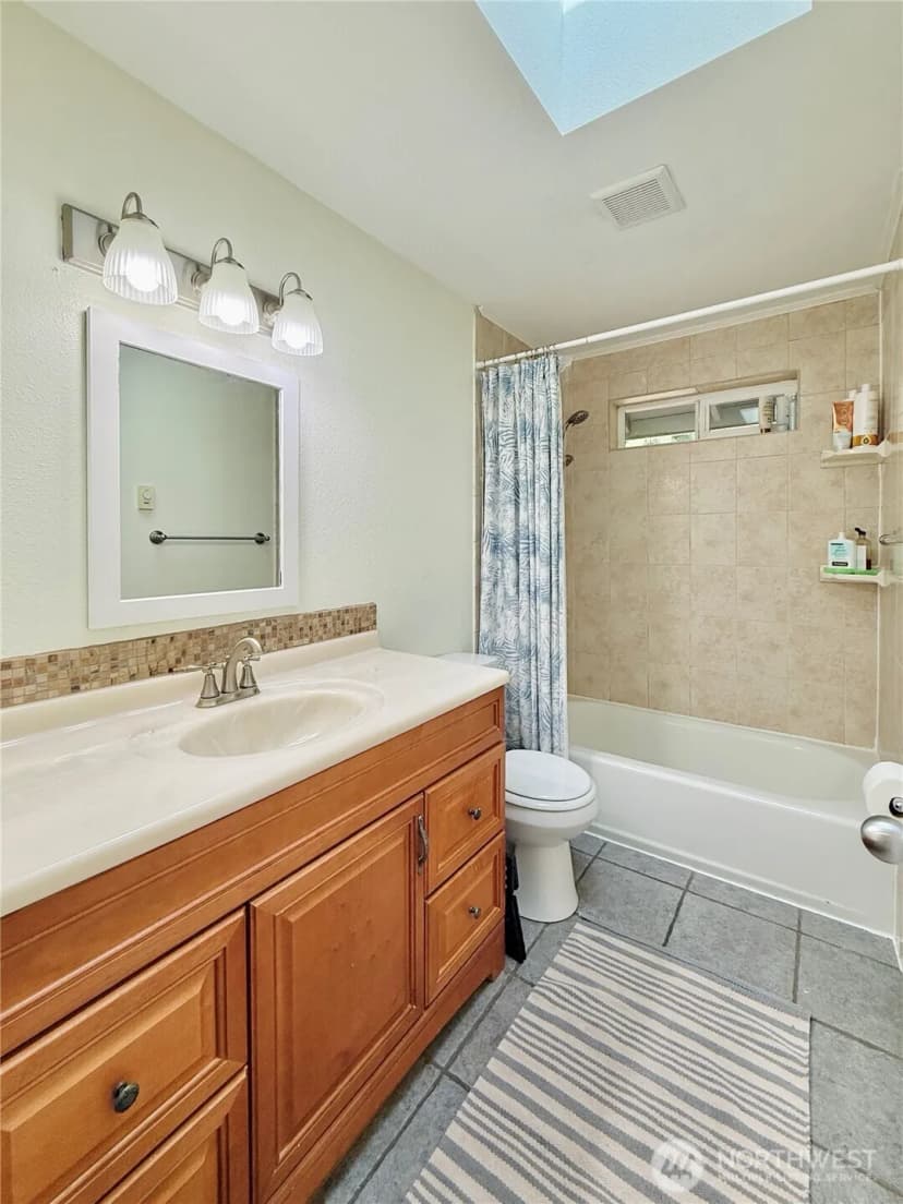 Property photo for 11422 Leschi Circle, Anderson Island photo 18