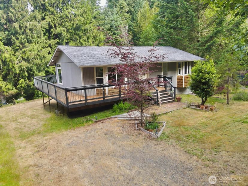 Property photo for 11422 Leschi Circle, Anderson Island