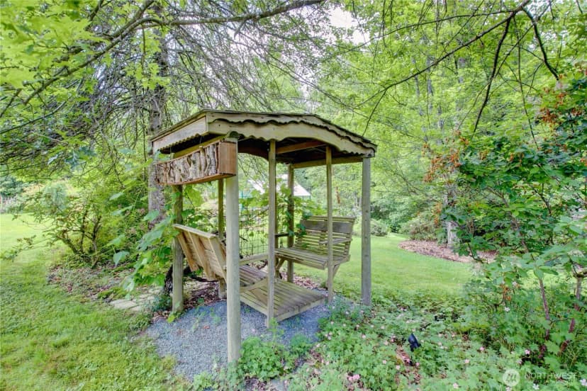 Property photo for 2701 Old Highway 99 North, Burlington photo 37