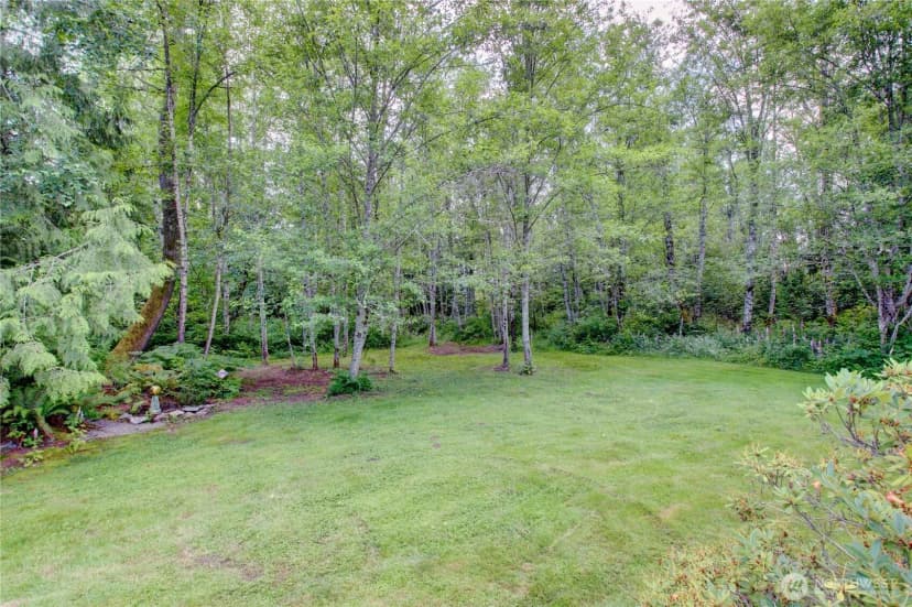 Property photo for 2701 Old Highway 99 North, Burlington photo 36